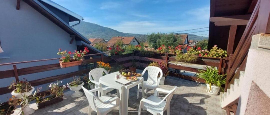 Jezero Apartment Arandjelovac Bagian luar foto